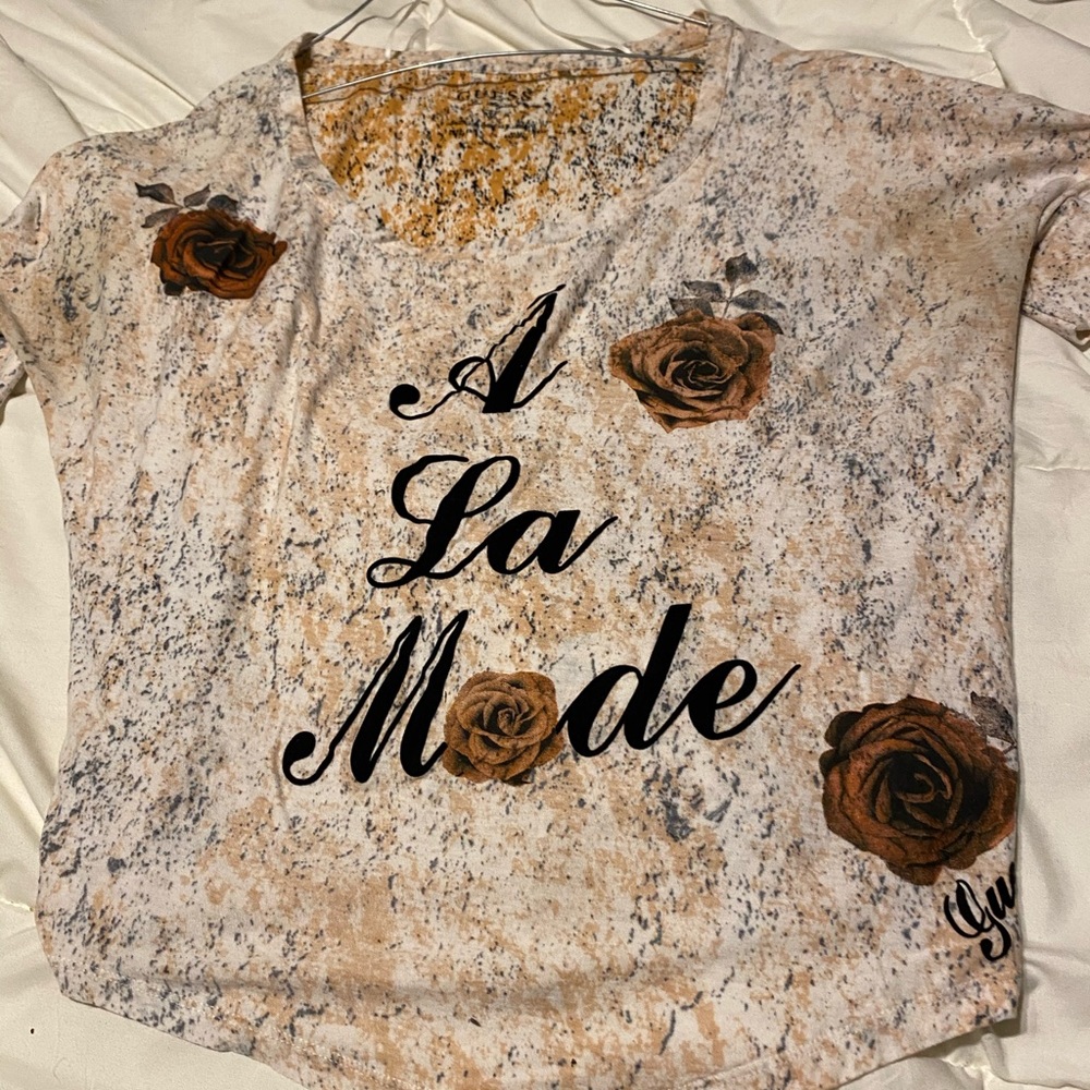 Short sleeve Guess tee